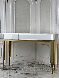 Haven Dresuar - Gold